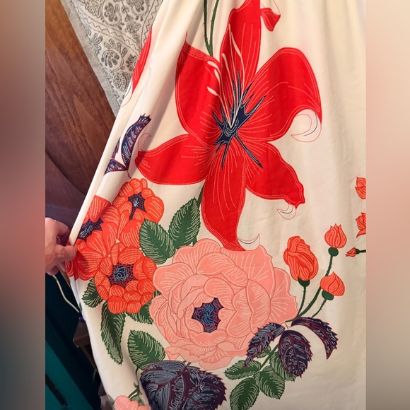 Floral Red & Pink Maxi Skirt - Women - Picture 2 of 7